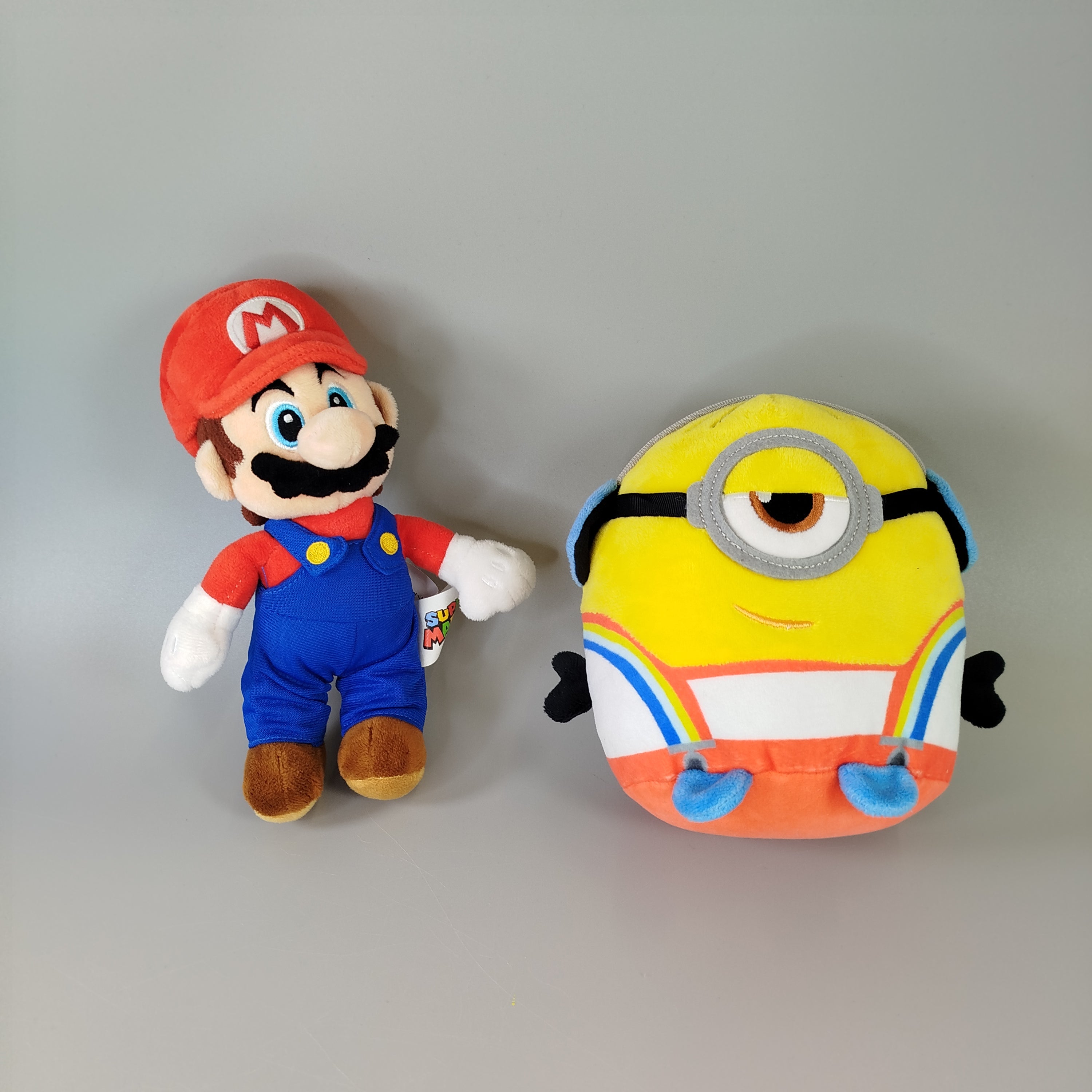 Plüschfigur - Minion Stuart & Super Mario